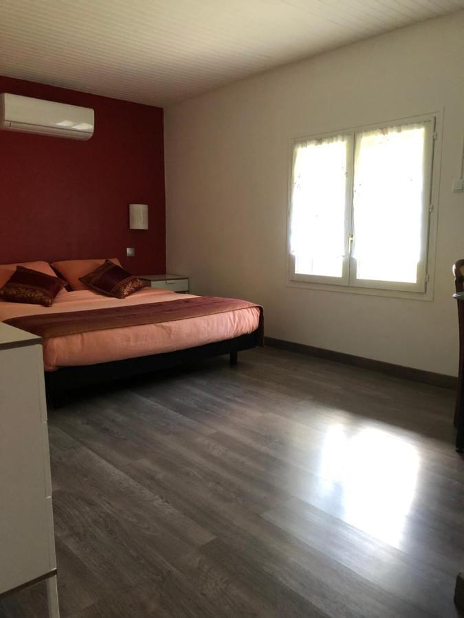 La Ferme Du Bonheur Bed & Breakfast Arbigny Exterior foto