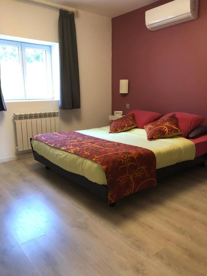 La Ferme Du Bonheur Bed & Breakfast Arbigny Exterior foto